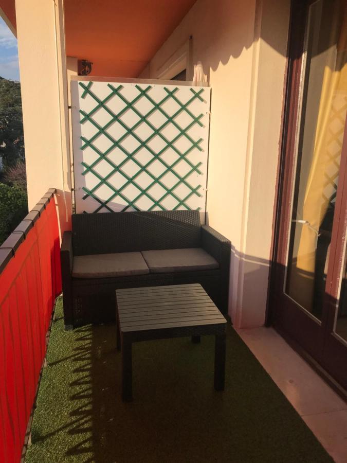 Charmant 2 Pieces Vue Sur Mer Et Monte-Carlo A Roquebrune Cap Martin Exterior foto