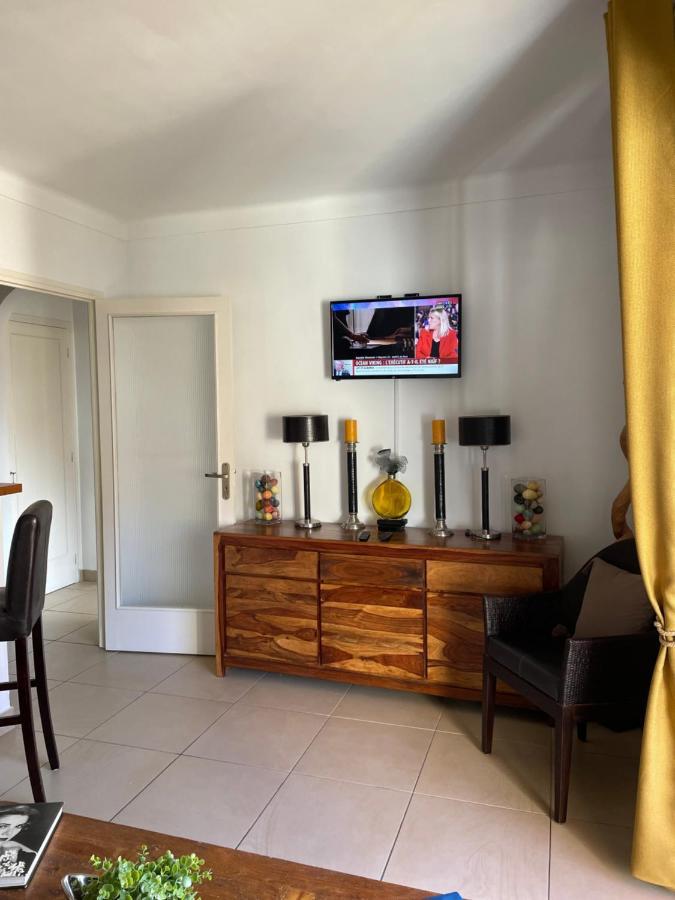 Charmant 2 Pieces Vue Sur Mer Et Monte-Carlo A Roquebrune Cap Martin Exterior foto